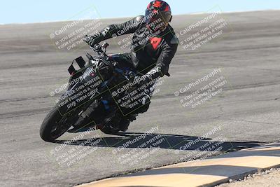 media/Oct-13-2025-Moto Forza (Mon) [[a66d839500]]/4-C Group/Session 2 (Bowl)/